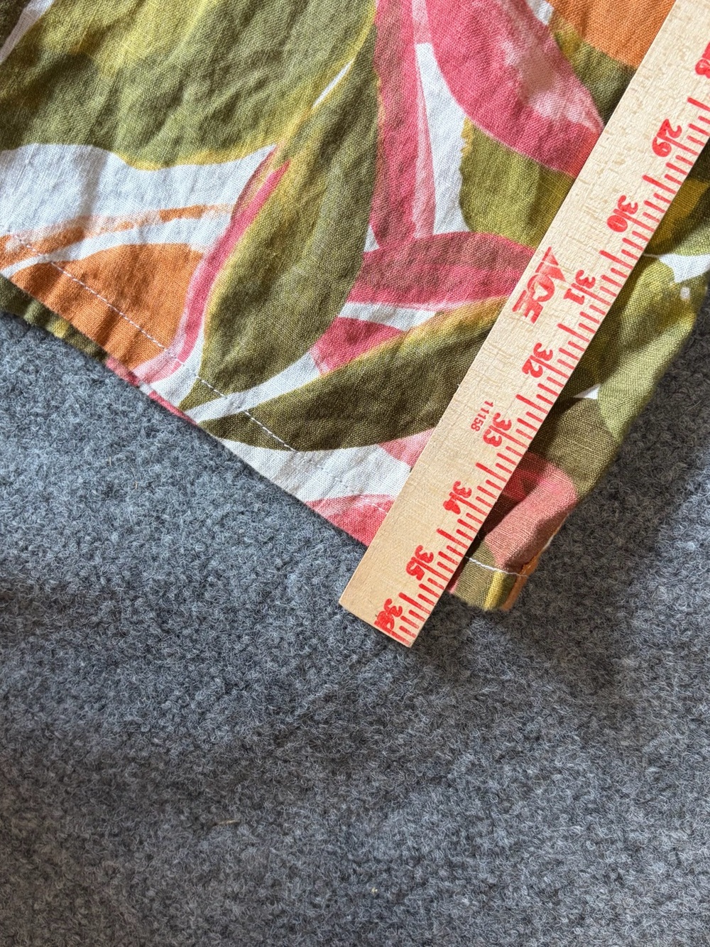 Tahari Olive, Orange & Pink Leaf-Print Wide-Leg Capris - Picture 9 of 12